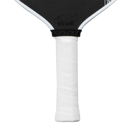 JOOLA Hyperion Pro IV – 5.5 inch handle and 4.25 grip close-up
