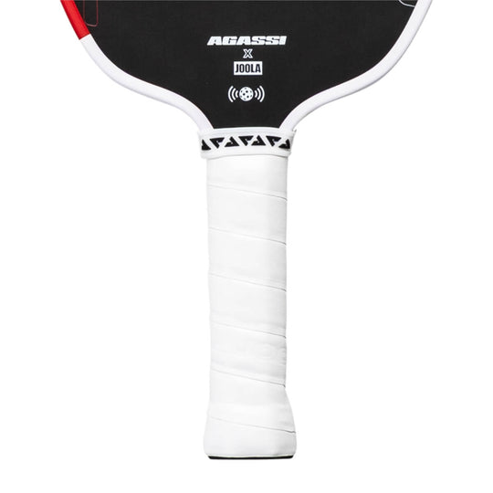 JOOLA Graf Pro 16mm – 5.5 inch handle and 4.125 grip close-up
